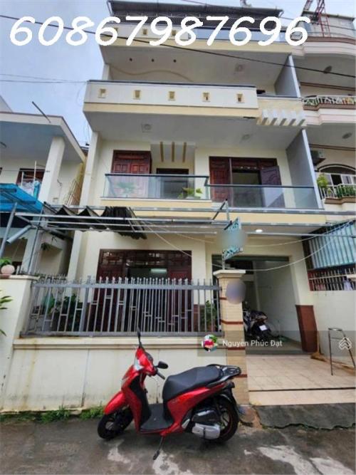 Nhà 2 Tầng Mặt Tiền Đông Hưng Thuận - Quán 12: Sở Hữu Ngay Bây Giờ!